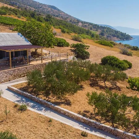 Rural Shala בול
