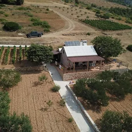 Rural Shala בית נופש